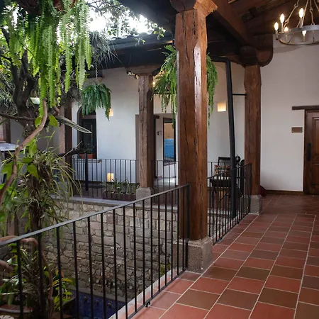 Casa Villamil Boutique Hotel-3